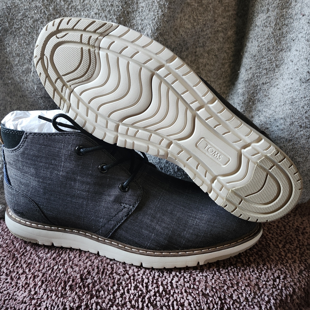 TOMS Men's Gray Casual Shoes